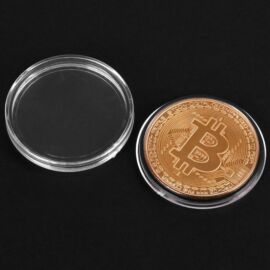 Bitcoin BTC műanyag tokban, kriptovaluta, kripto, gyűjtői, érme
