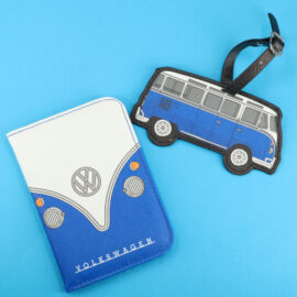 ajándék; Volkswagen, bőröndfül, útlevéltartó, utazás;  lifetrend.hu; VW